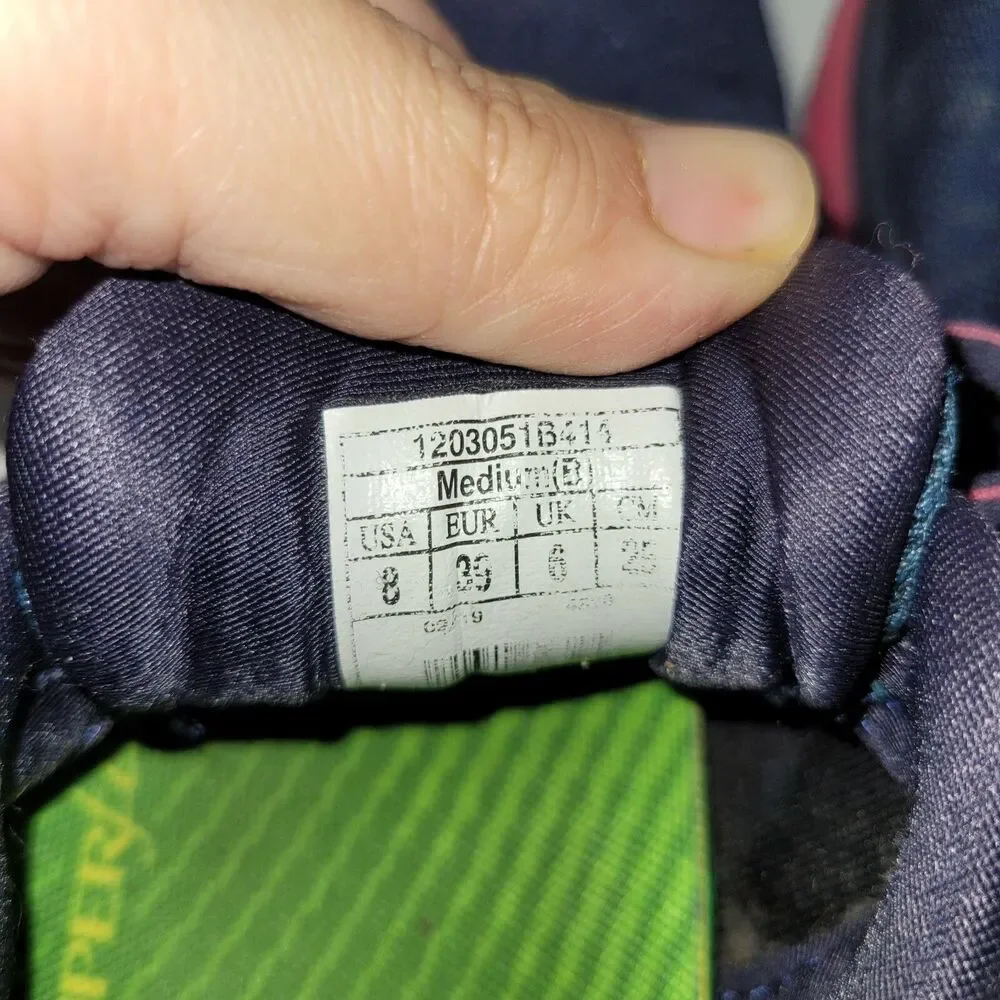 Brooks Ghost 12 Womens Running Shoes Size 8 Navy Blue Pink 1203051B414